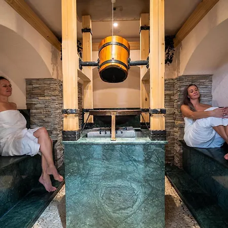 Kupele - Kupelny Dom Brusnianka 3* Brusno