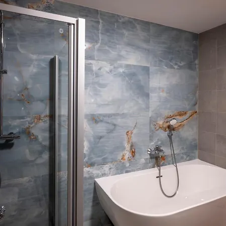 Hotel Kupele - Kupelny Dom Brusnianka Brusno